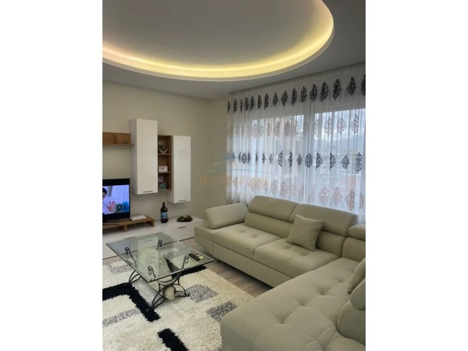 Tirane, 1+1 Kati 9, (rruga e kosovarve)