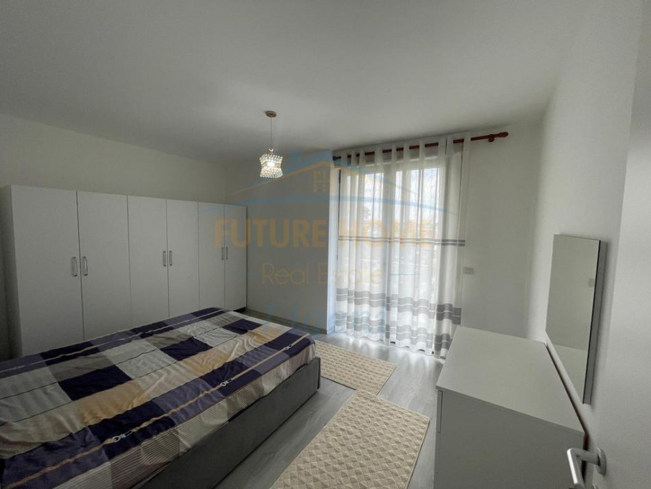 Tirane, jepet me qera apartament 2+1 Kati 3, 94 m² 750 € (Don Bosko)