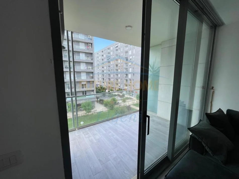 Tirane, jepet me qera apartament 2+1 Kati 3, 94 m² 750 € (Don Bosko)