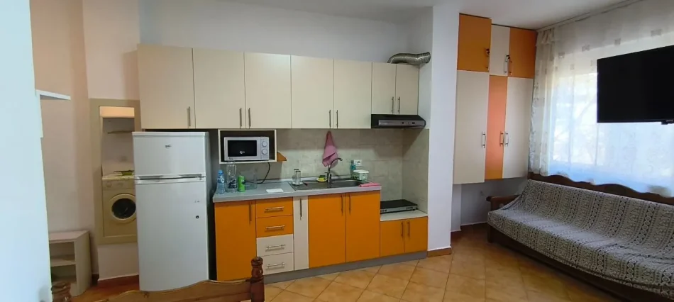 Mali Robit, shitet apartament 1+1+Ballkon Kati 1, 33 m² 50.000 € (Mali i Robit)