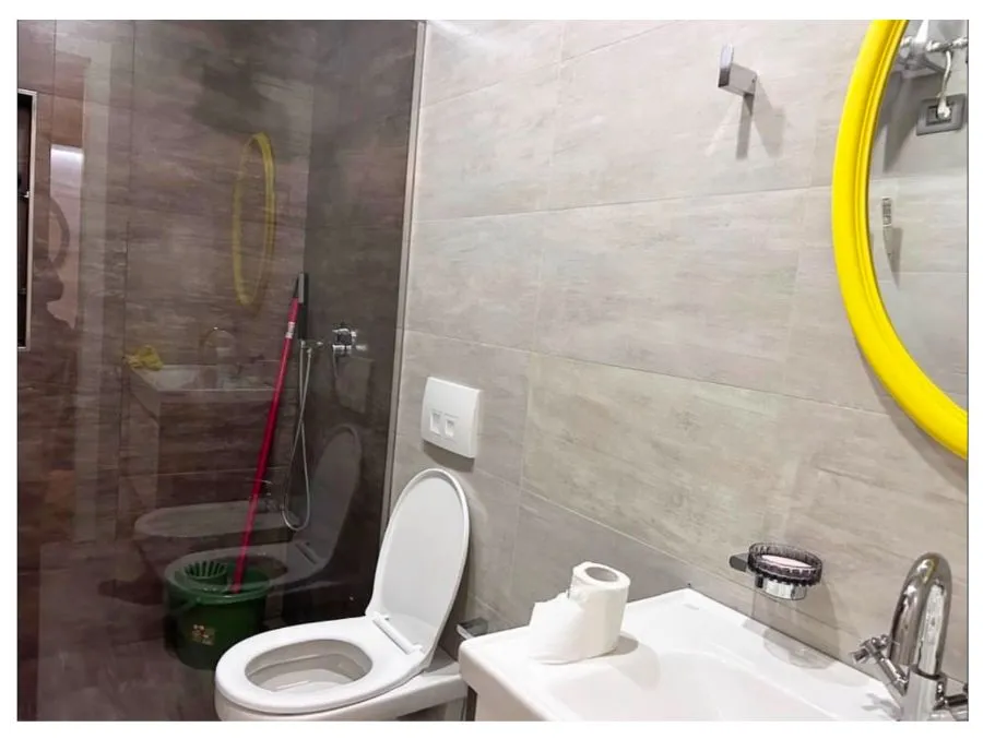 Tirane, jepet me qera apartament 2+1 , 111 m² 1.000 € (Pranë Radissonit, Liqeni i Thatë)
