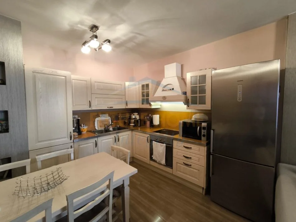 Tirane, shitet apartament 2+1 Kati 6, 96 m² 210.000 € (ali visha)