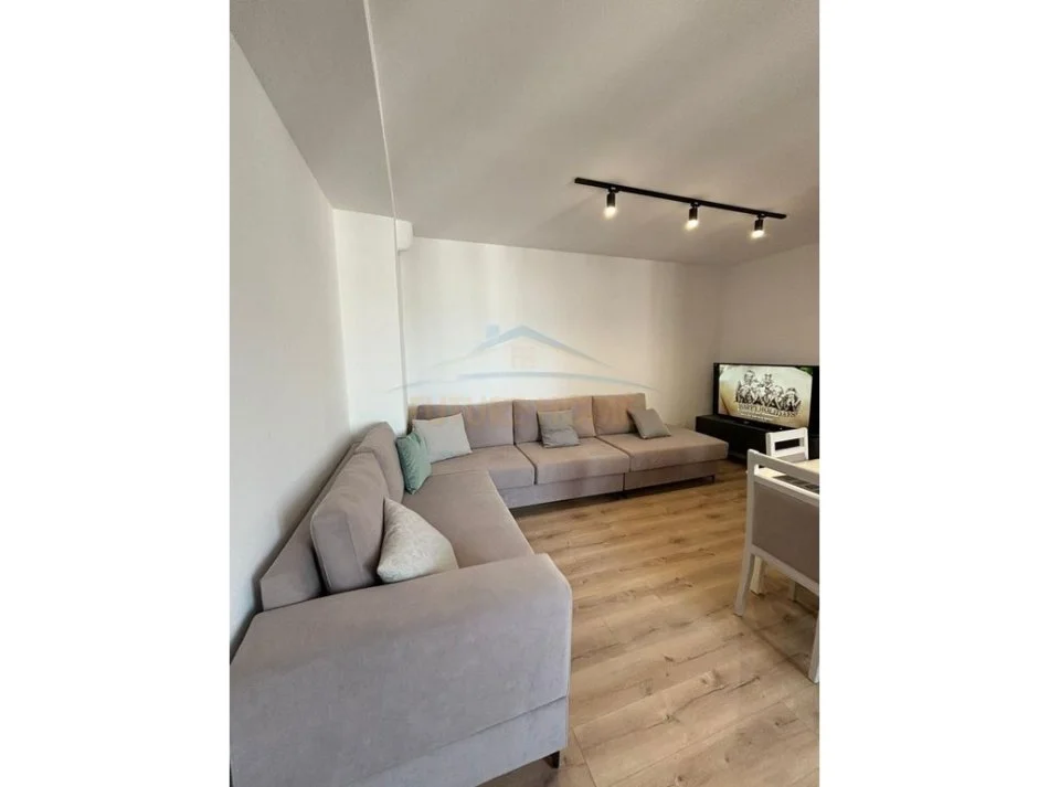 Durres, shitet apartament 2+1 Kati 6, 65 m² 100.000 € (Golem, Durres)