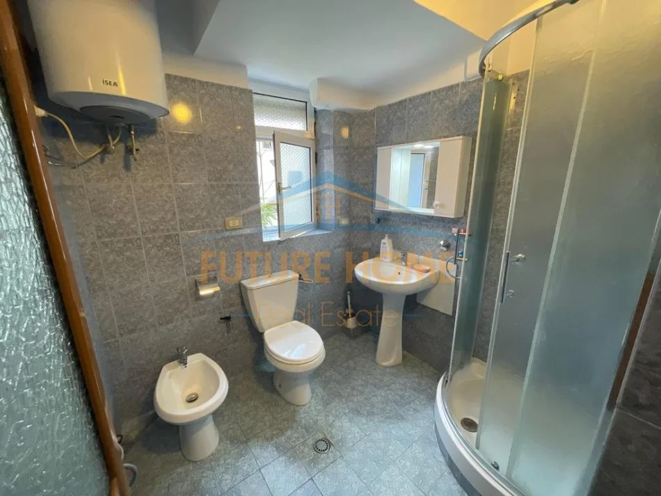 Tirane, jepet me qera apartament 2+1 Kati 2, 73 m² 500 € (21 dhjetori)