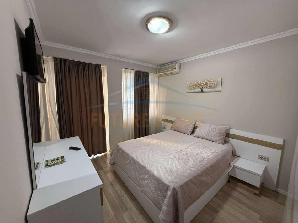 Tirane, shitet apartament 2+1 Kati 7, 98 m² 320.000 € (Blloku)
