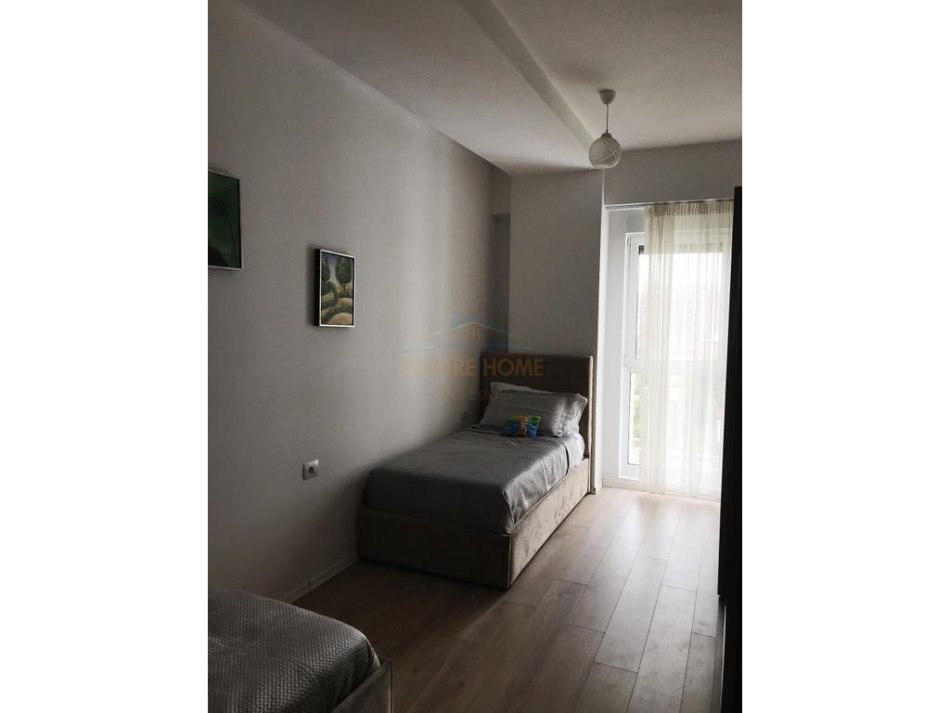 Tirane, jepet me qera 2+1 Kati 4, 102 m² 600 € (Siri Kodra, Tiranë)