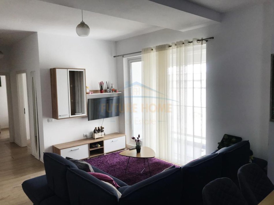 Tirane, jepet me qera apartament 2+1 Kati 4, 102 m² 600 € (Siri Kodra e Diellit)