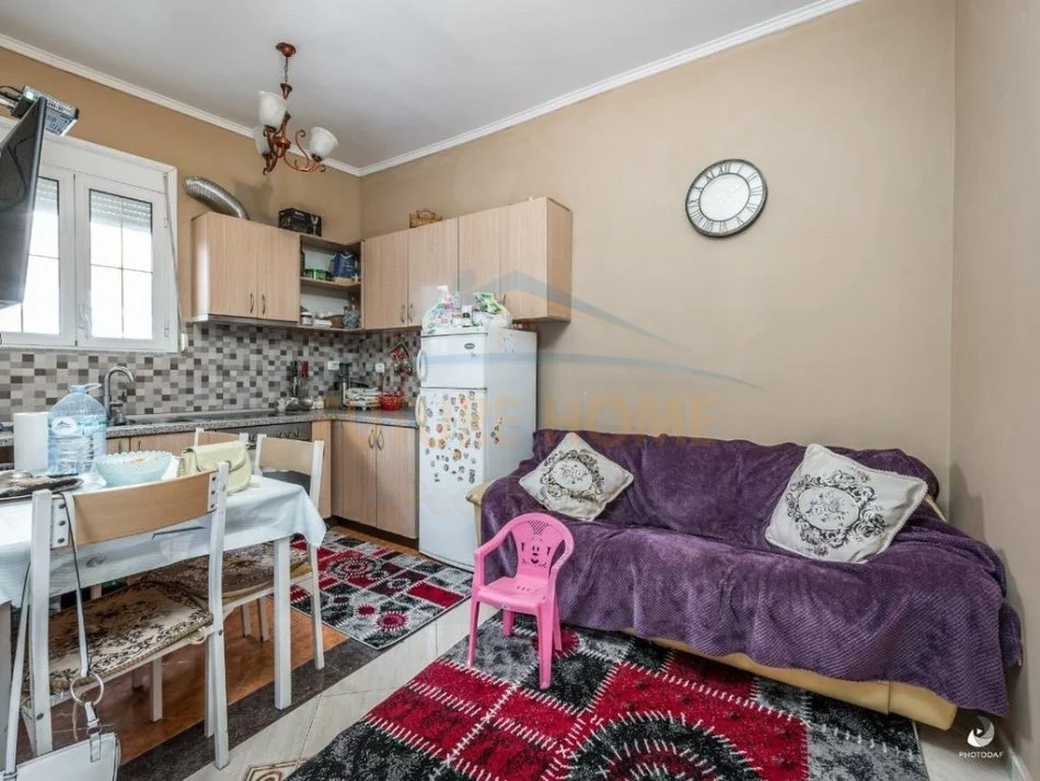 Bulevardi Epidamn, shitet Vile 5+3 Kati 0, 650 m² 800.000 € (Durres)