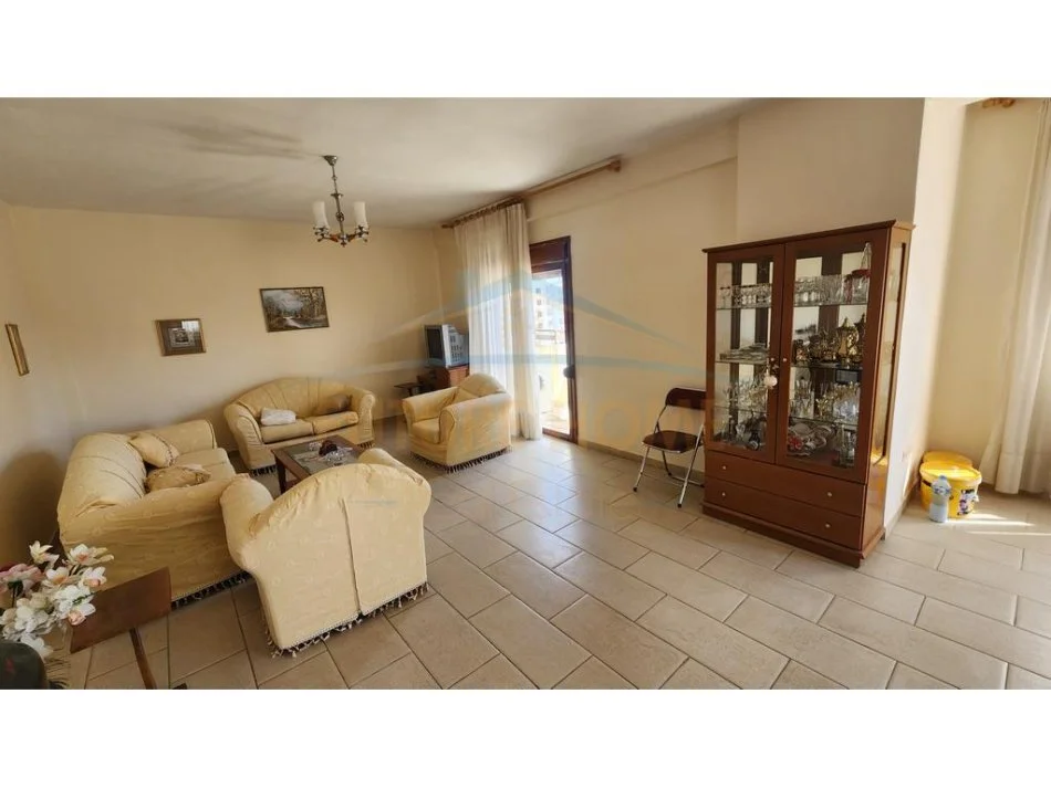 shitet 2+1 Kati 7, 124 m² 145.000 €