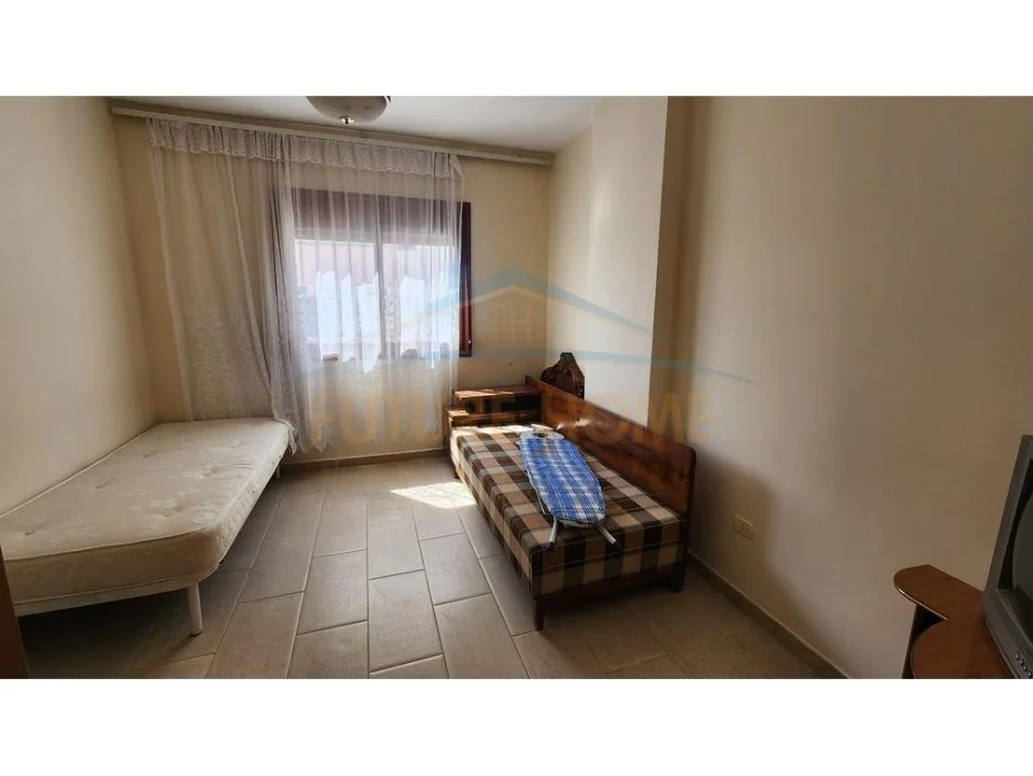 Rruga Kasem Durrësi, shitet apartament 2+1+Ballkon Kati 7, 124 m² 145.000 € (Durres)