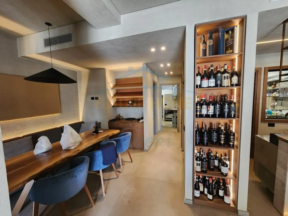 Tirane, jepet me qera bar-resorant Kati 0, 110 m² 1.750 € (Residenca Kodra e Diellit 1)