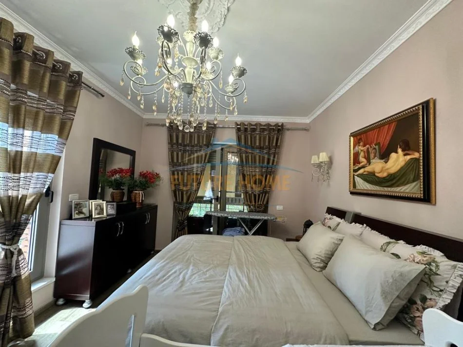 Tirane, shitet apartament 2+1 , 136 m² 480.000 € 