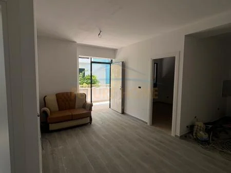 Durres, shitet apartament 2+1+Ballkon Kati 0, 101 m² 95.000 € 