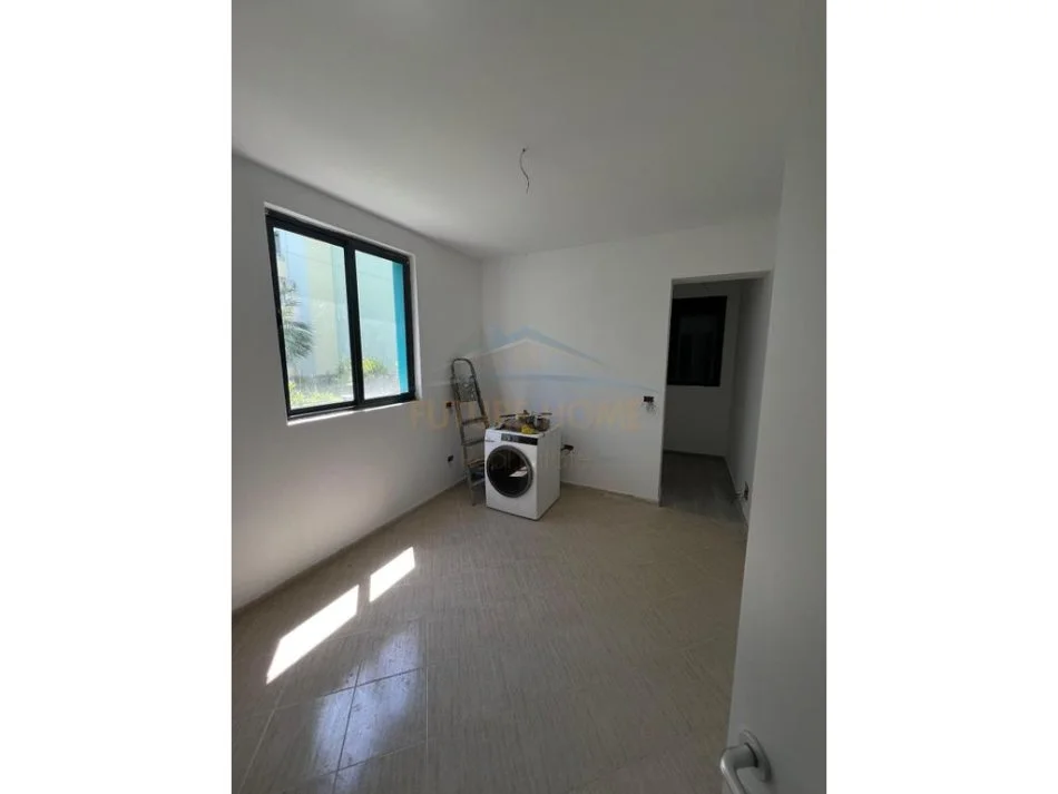 Durres, shitet apartament Kati 0, 101 m² 105.000 € 