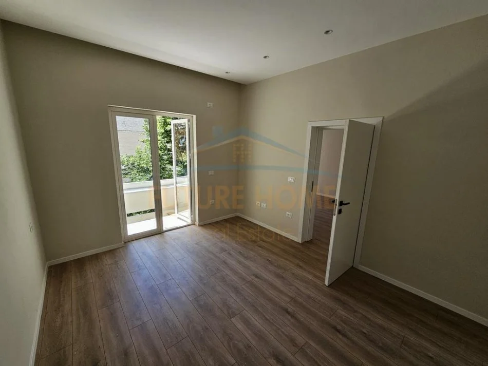 Tirane, shitet 1+1 Kati 4, 49 m² 139.000 € 