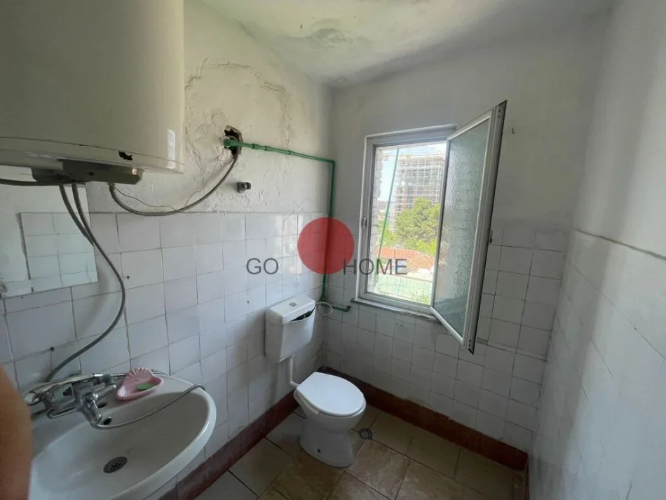 Tirane, shitet apartament 1+1 Kati 5, 52 m² 66,000 € (ALI DEMI)