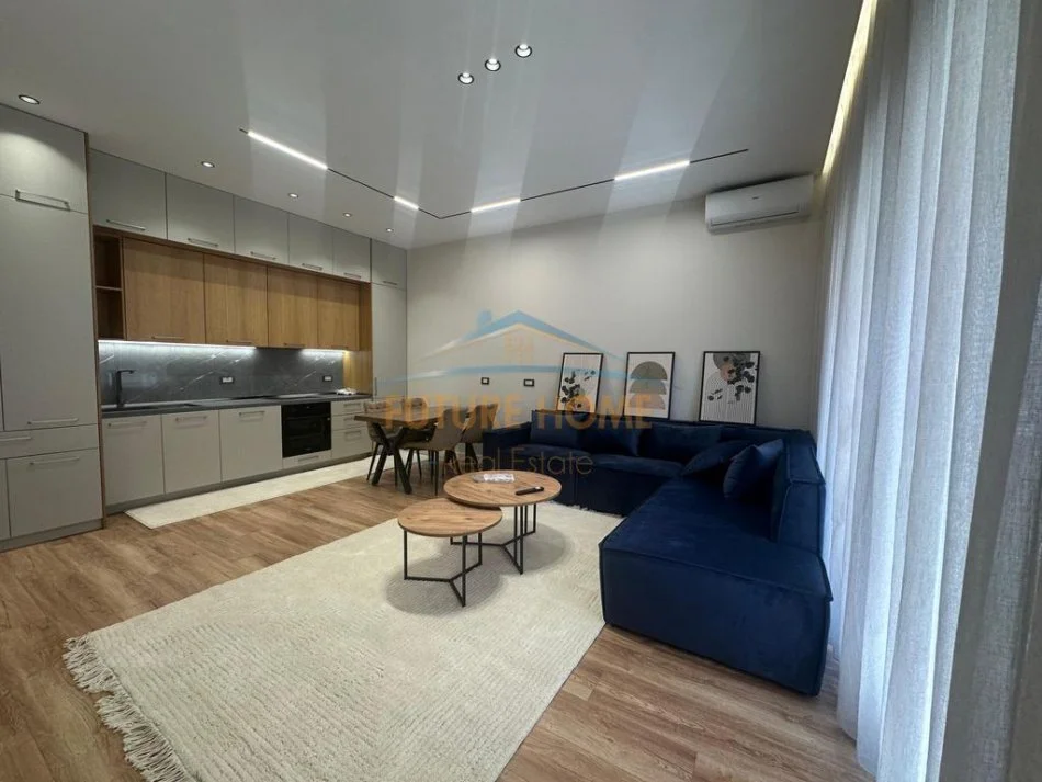Tirane, jepet me qera apartament 1+1+Ballkon Kati 6, 75 m² 1.000 € (Kompleksi Deliorgji)
