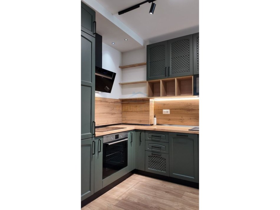 Tirane, jepet me qera apartament 2+1 Kati 9, 105 m² 1.250 € (Pazari i ri)