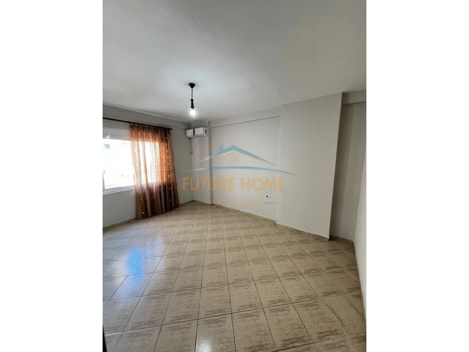 Tirane, shitet apartament 2+1+Aneks+Ballkon Kati 3, 103 m² 165.000 € (KODRA E DIELLIT)