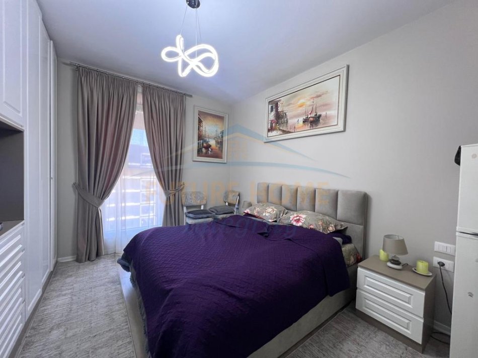 Tirane, shitet apartament 1+1+Ballkon Kati 7, 70 m² 135.000 € (Don Bosko)