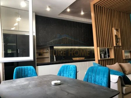 Durres, shitet 1+1 Kati 8, 75 m² 140.000 € 