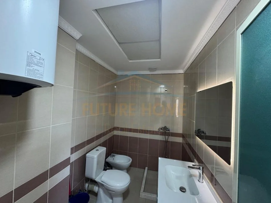 Plepa Plazh, shitet apartament 1+1+Ballkon Kati 6, 58 m² 75.000 € (Durres)