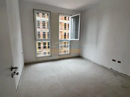 Tirane, shitet apartament 1+1 Kati 3, 52 m² 68.500 € 
