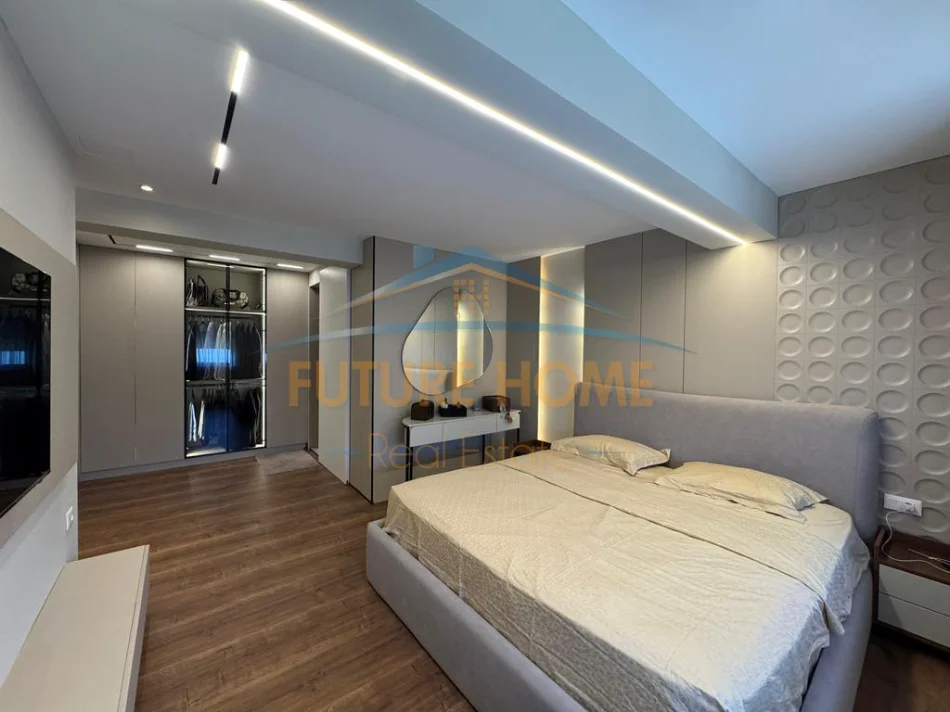 SHITET DUPLEX 3+1+2 TEK REZ.KODRA E DIELLIT