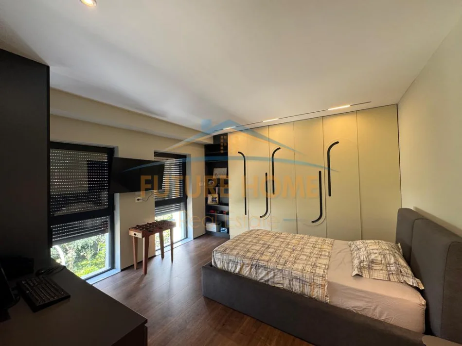 SHITET DUPLEX 3+1+2 TEK REZ.KODRA E DIELLIT