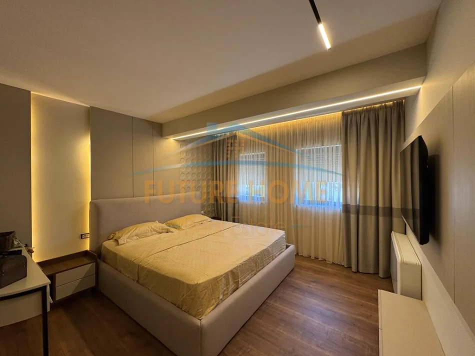 SHITET DUPLEX 3+1+2 TEK REZ.KODRA E DIELLIT