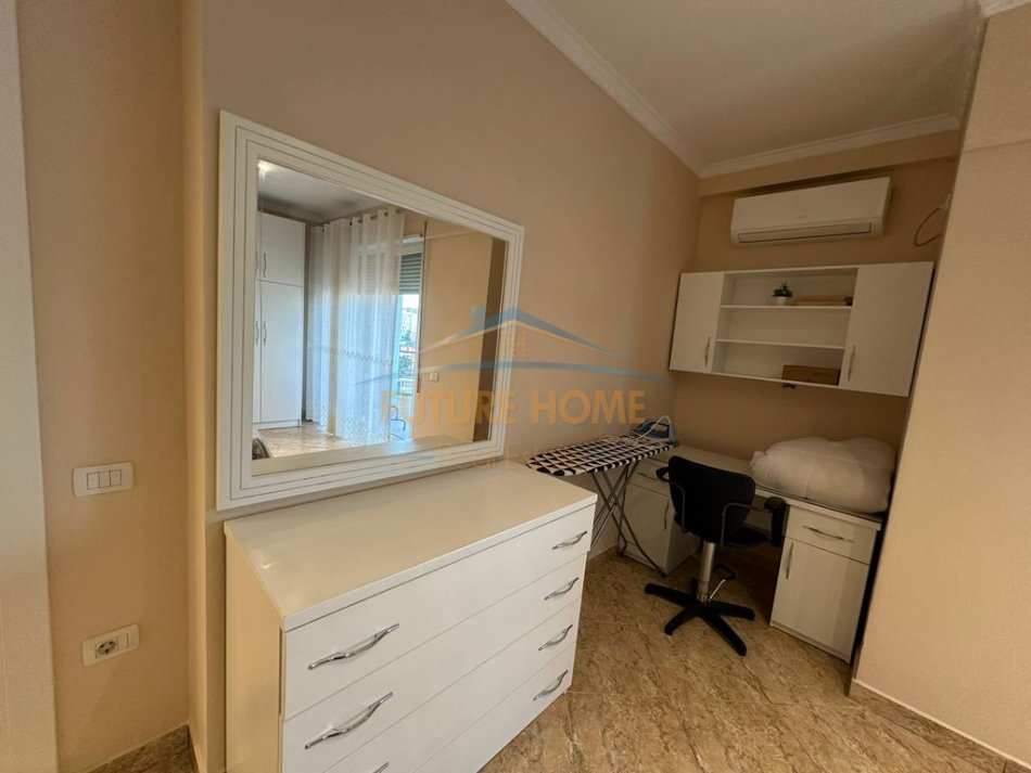 Tirane, jepet me qera apartament 2+1 Kati 6, 103 m² 800 € (tek Vizon Plus, Don Bosko)