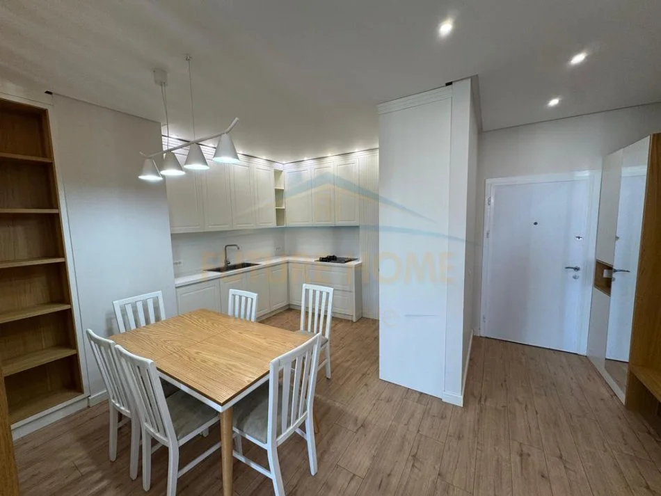 Vollga, shitet apartament 2+1+Ballkon Kati 3, 129 m² 190.000 € (Durres)