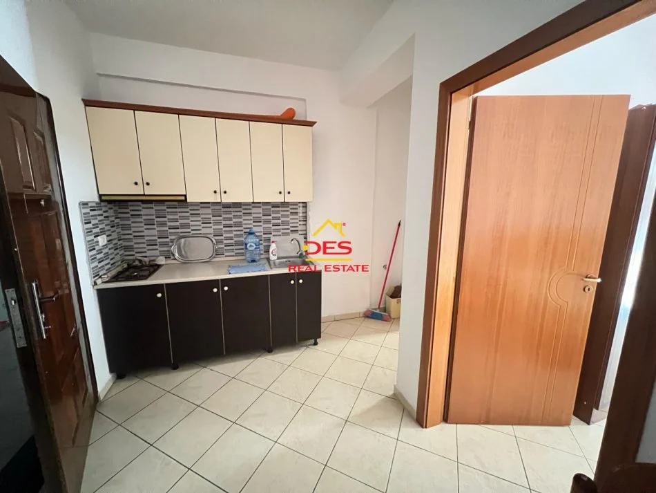 Vlore, shitet garsonier Kati 2, 45 m² 65.000 € (Rruga Dodona, Orikum)