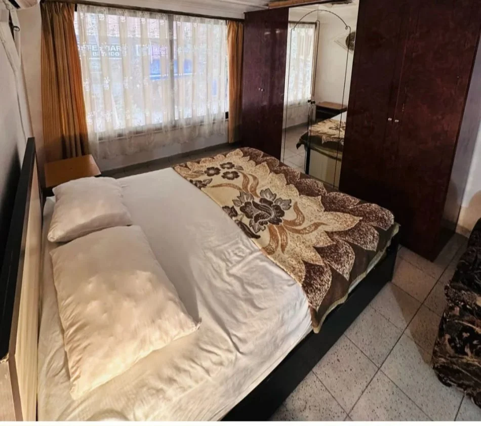 Tirane, jepet me qera shtepi 2+1 Kati 2, 80 m² 380 € (rruga e Dibres)