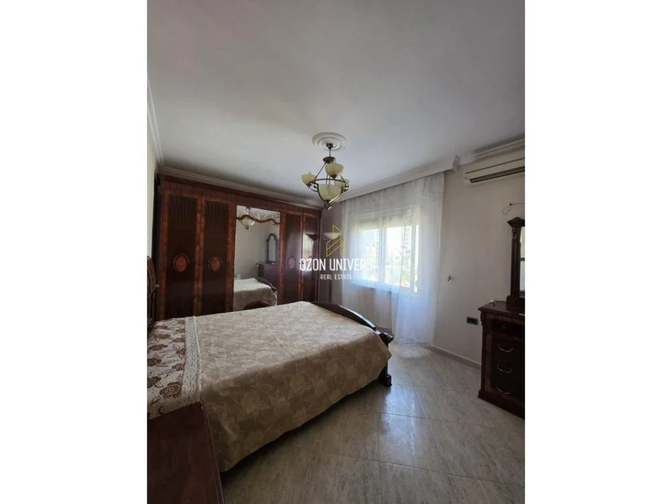 Tirane, jepet me qera apartament 2+1 Kati 3, 75 m² 600 € 