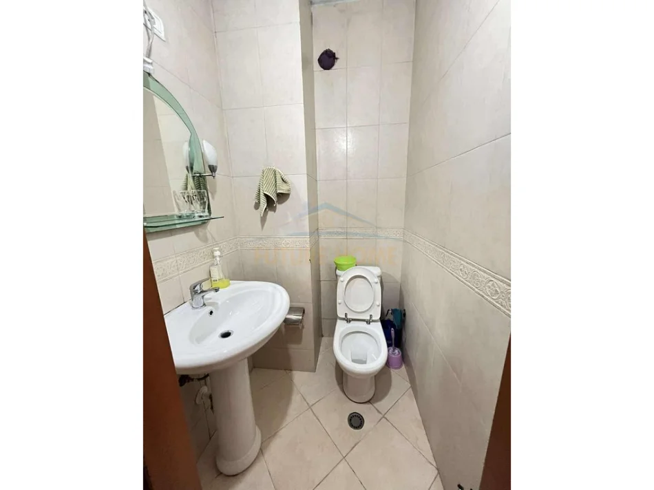 Qera, Duplex , Komuna e Parisit,Tiranë 0696069906