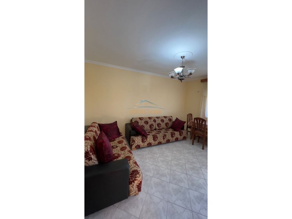 Shqiperi, jepet me qera apartament 2+1 Kati 5, 81 m² 450 € (Rrugen Ferit Xhajko)