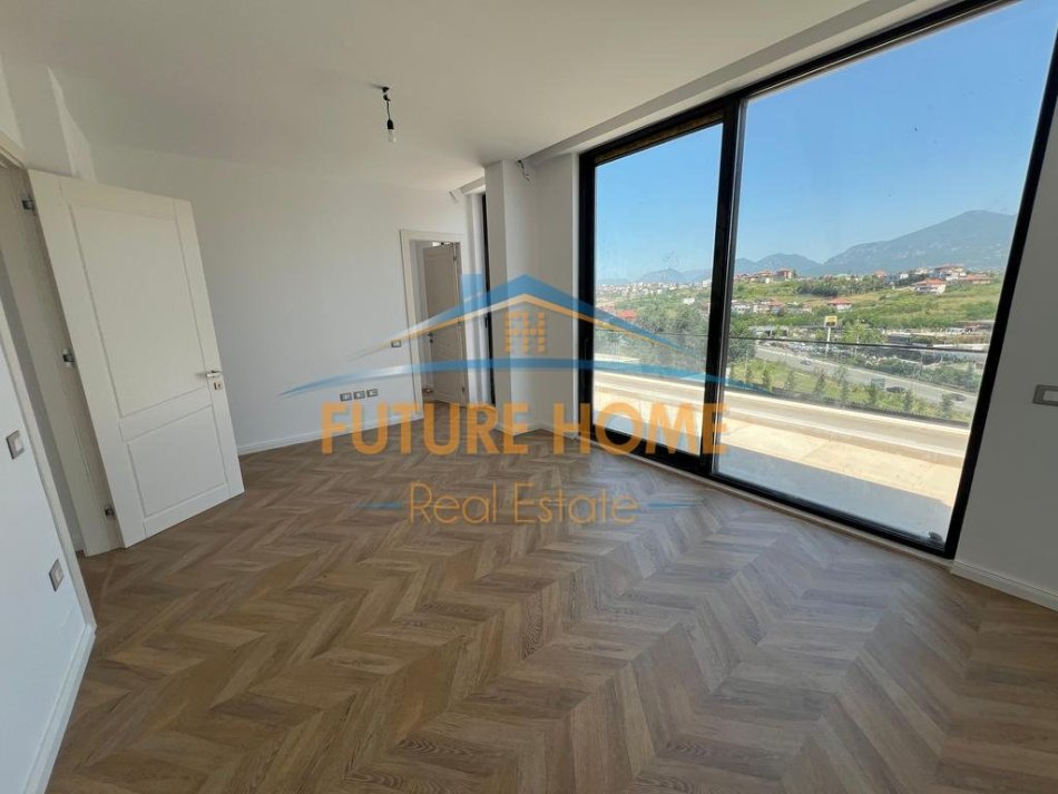 jepet me qera Vile Kati 3, 670 m² 5.000 € (TEG)