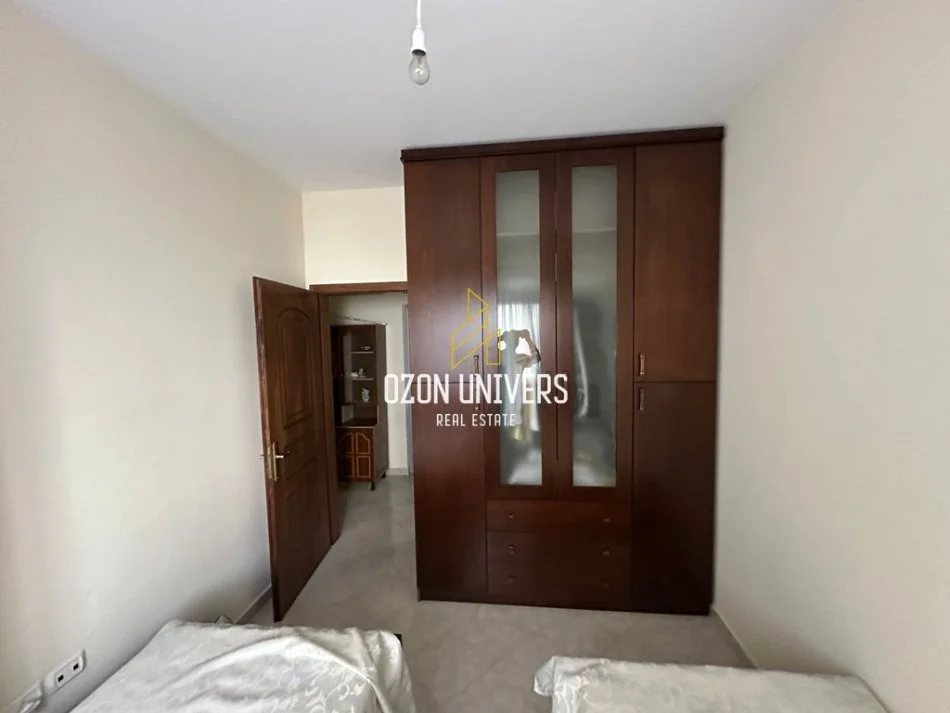 Tirane, shitet apartament 2+1+Ballkon Kati 3, 86.5 m² 125.000 €