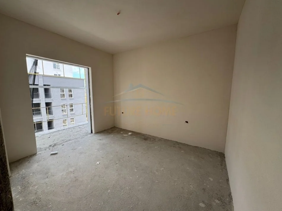 Tirane, shitet apartament 1+1 Kati 5, 60 m² 82.000 € (Dogana)