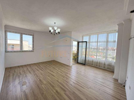 Tirane, shitet apartament 1+1 Kati 9, 65 m² 86.000 € (MISTO MAME)