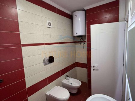 Tirane, shitet apartament 1+1 Kati 9, 65 m² 86.000 € (MISTO MAME)