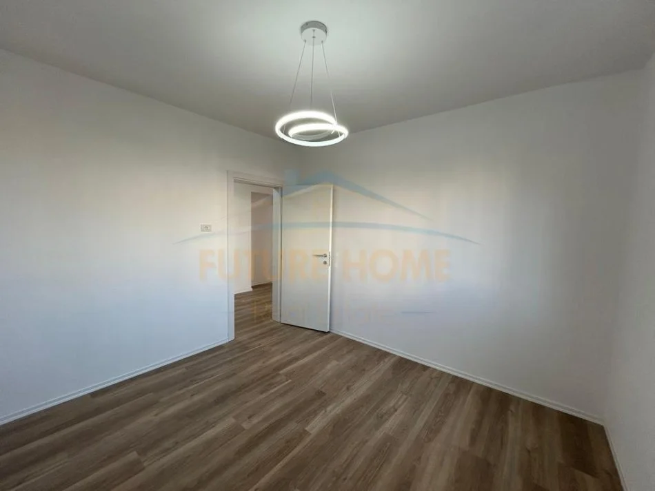 Durres, shitet apartament 2+1 Kati 2, 61 m² 81.000 € 