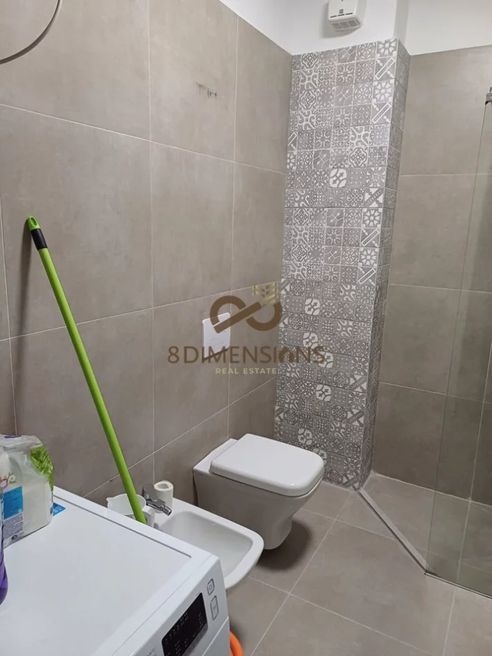 Tirane, jepet me qera 1+1+Ballkon Kati 6, 60 m² 650 € (bulevardi i ri)
