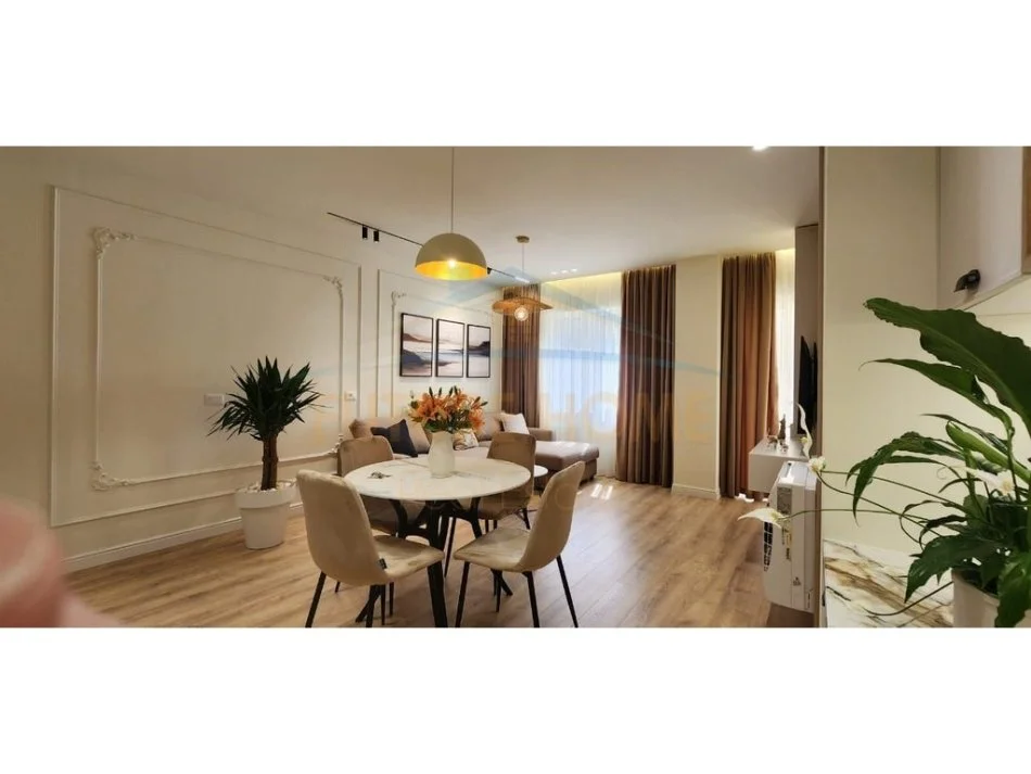 Durres, shitet apartament 2+1 Kati 2, 81 m² 155.000 € 