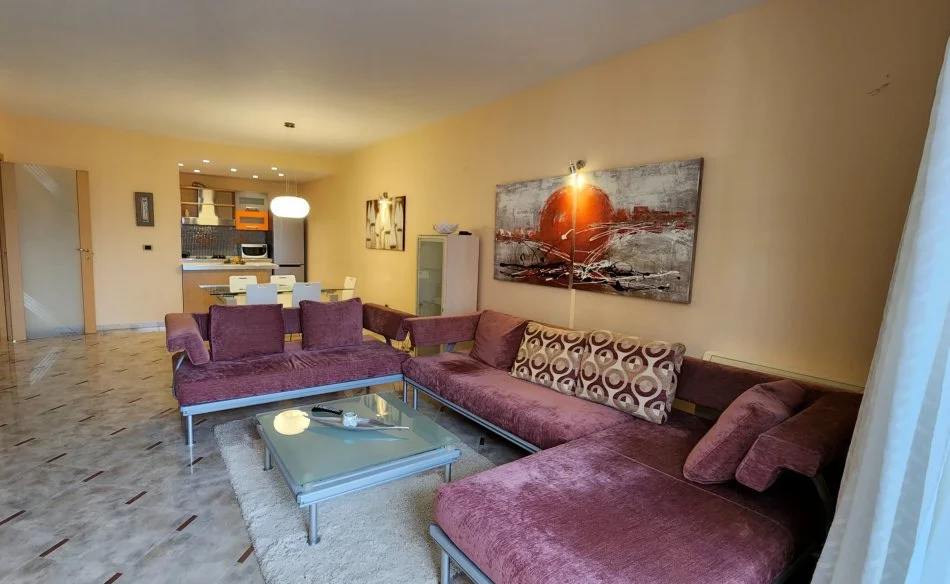 Tirane, jepet me qera apartament 2+1 Kati 7, 108 m² 739 € (JEPET APARAMENT 2+1 TEK ART TURBINA)