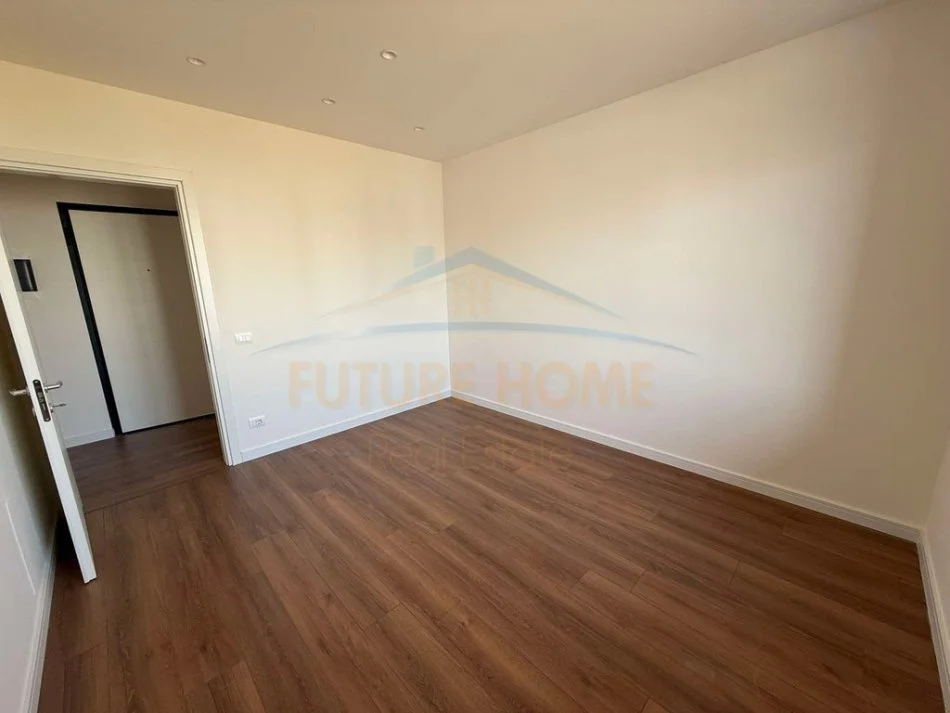 Tirane, shitet apartament 2+1+Ballkon Kati 4, 97 m² 120.600 € (QTU)