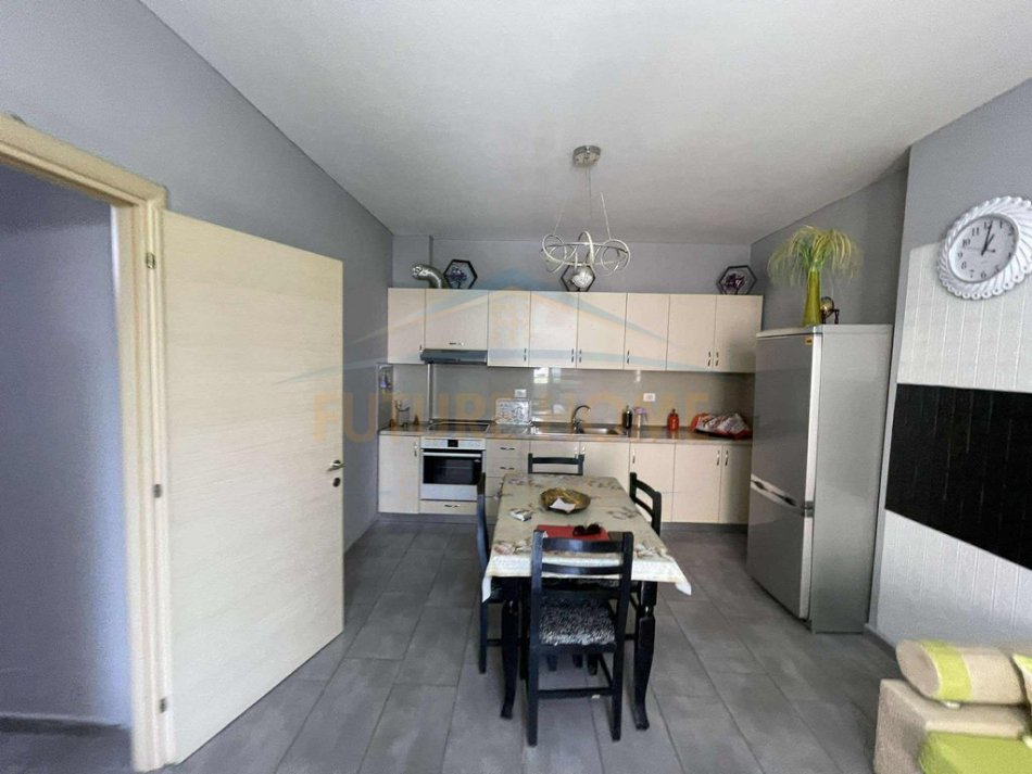 Qera, Apartament 1+1, Unaza e Re, Tirane,430 €