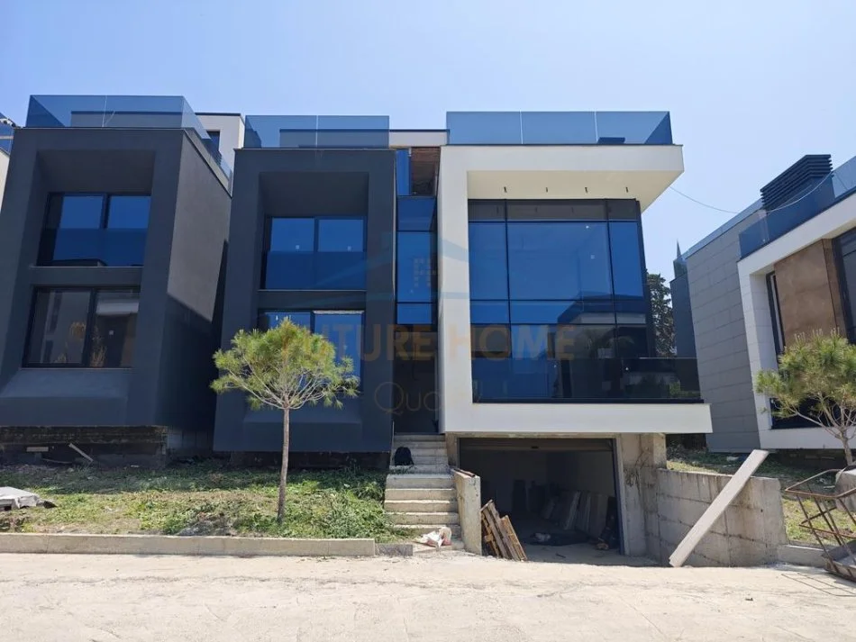 Durres, shitet Vile , 7.168 m² 750.000 € 