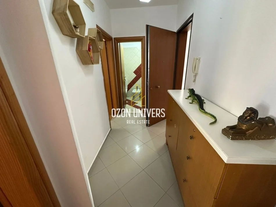 Tirane, shitet apartament 1+1 Kati 3, 68 m² 91.000 € (fresk)